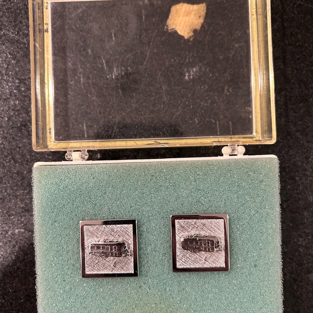Airstream Trailer Cufflinks